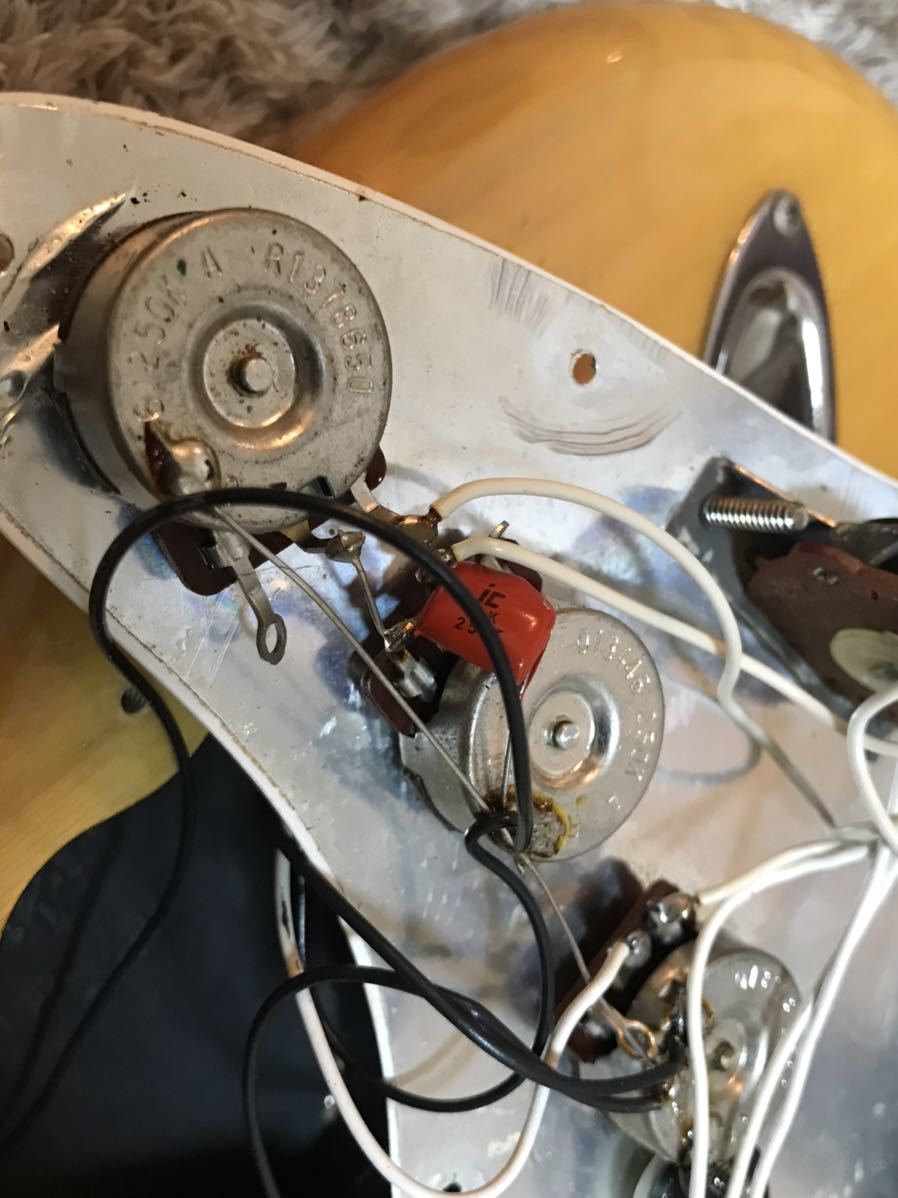 【中古】Fender japan ST72-115 Eシリアル 1987年製 STRATOCASTER