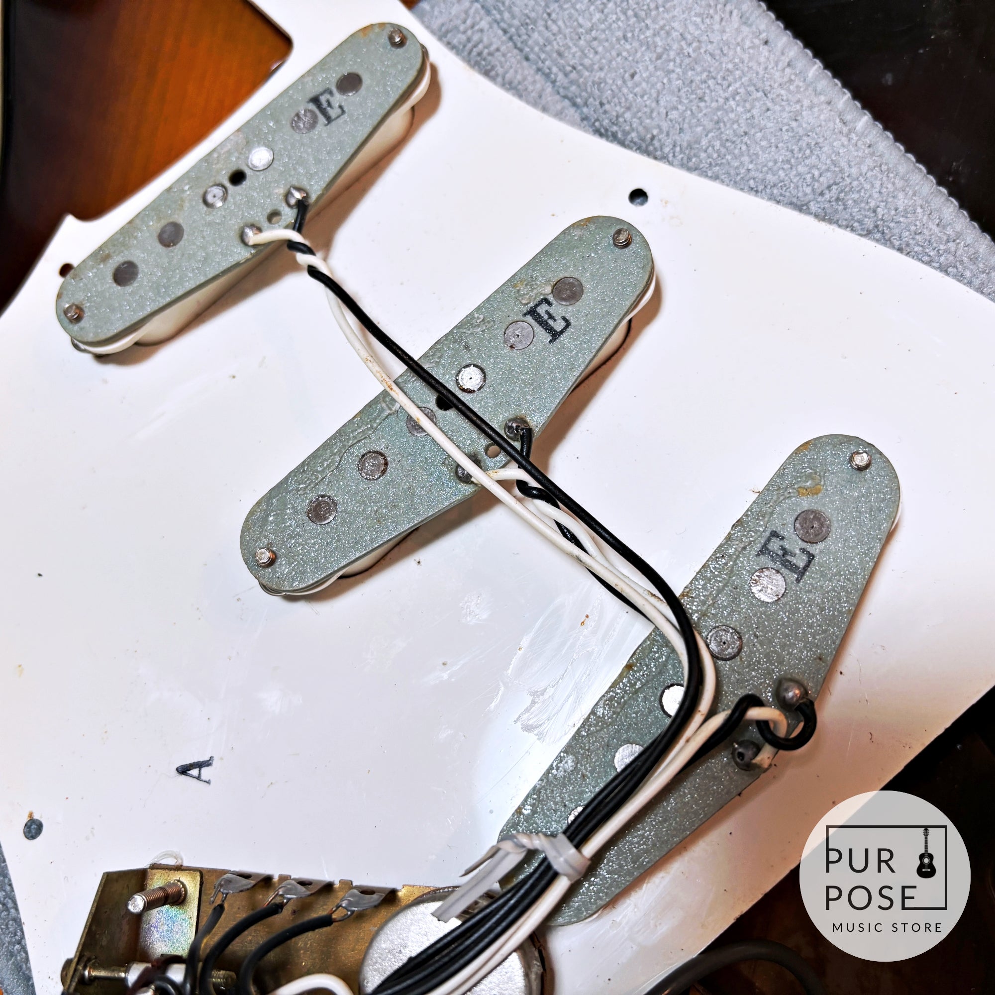 【中古】Tokai ST-80 Springy Sound ストラトキャスタータイプ 1981年製