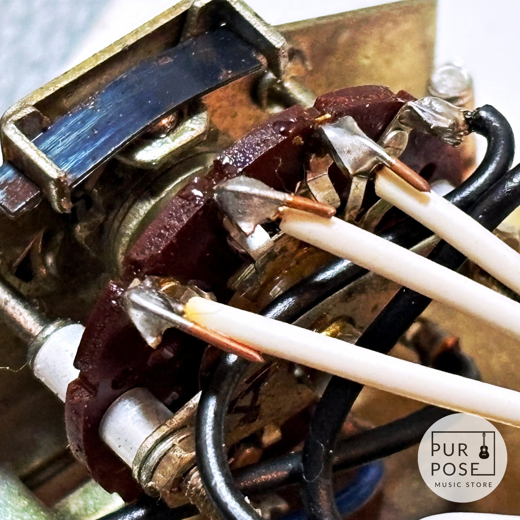 【中古】Tokai ST-80 Springy Sound ストラトキャスタータイプ 1981年製