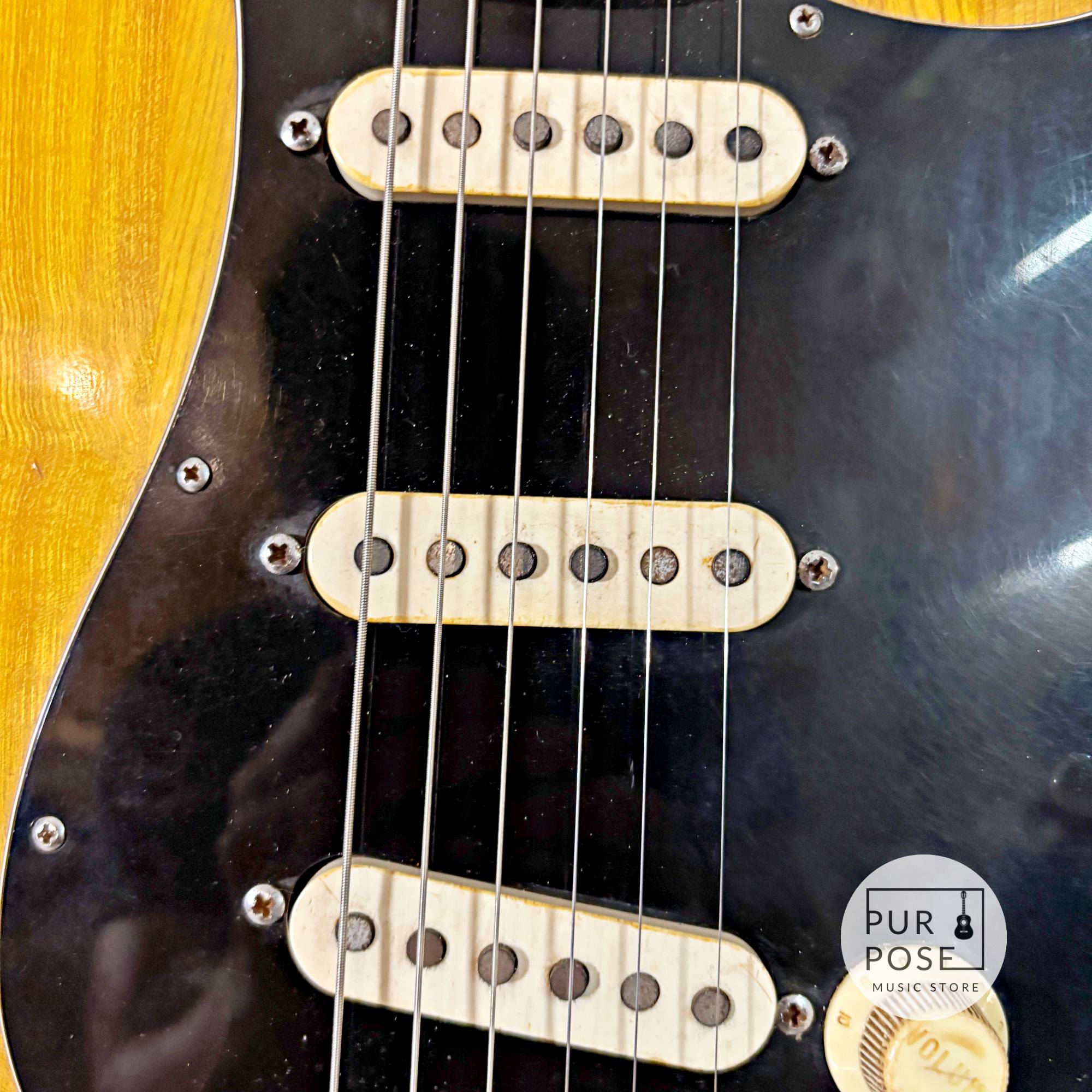 【中古】Greco SE600 Maxonピックアップ SUPER SOUND Stratocasterタイプ