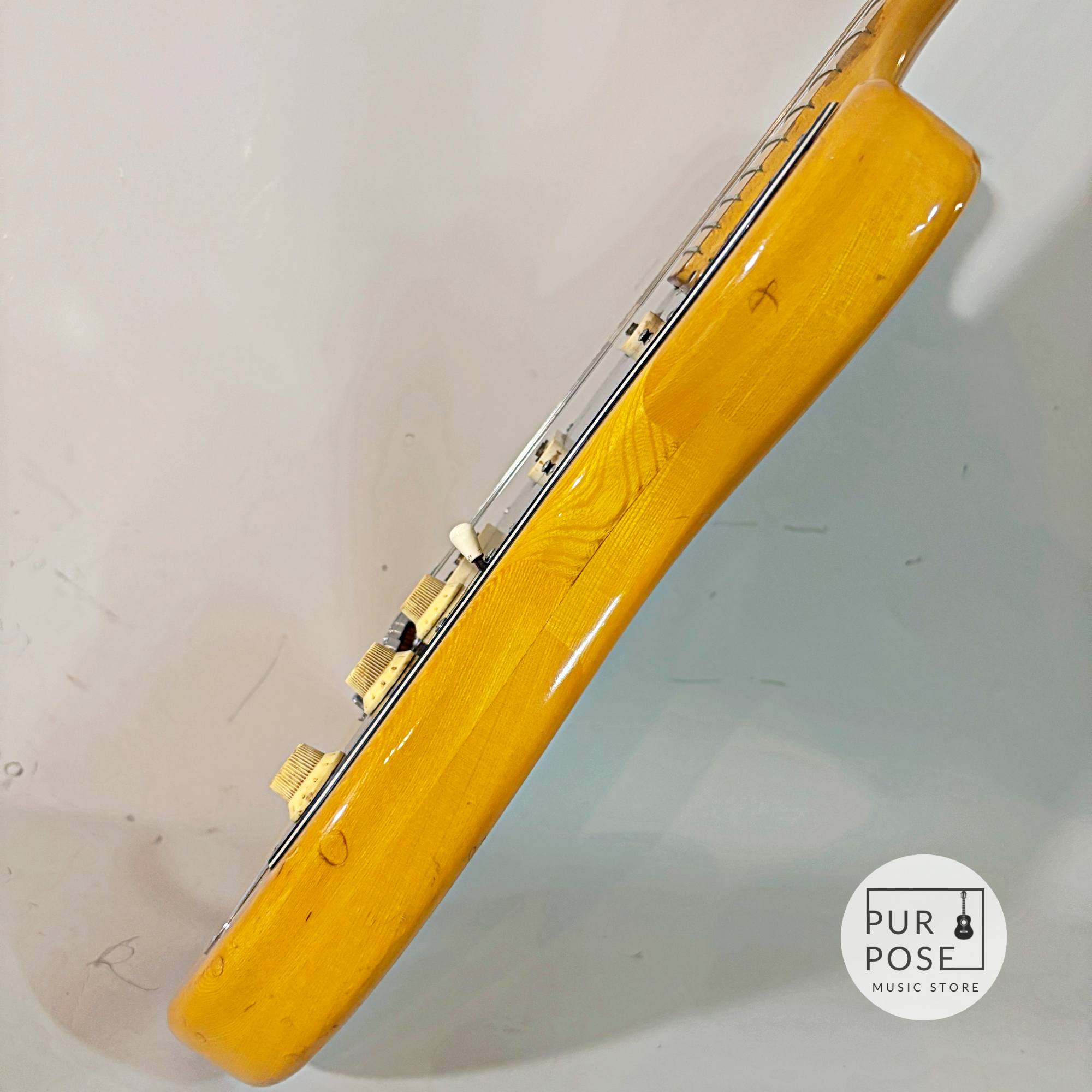 【中古】Greco SE600 Maxonピックアップ SUPER SOUND Stratocasterタイプ