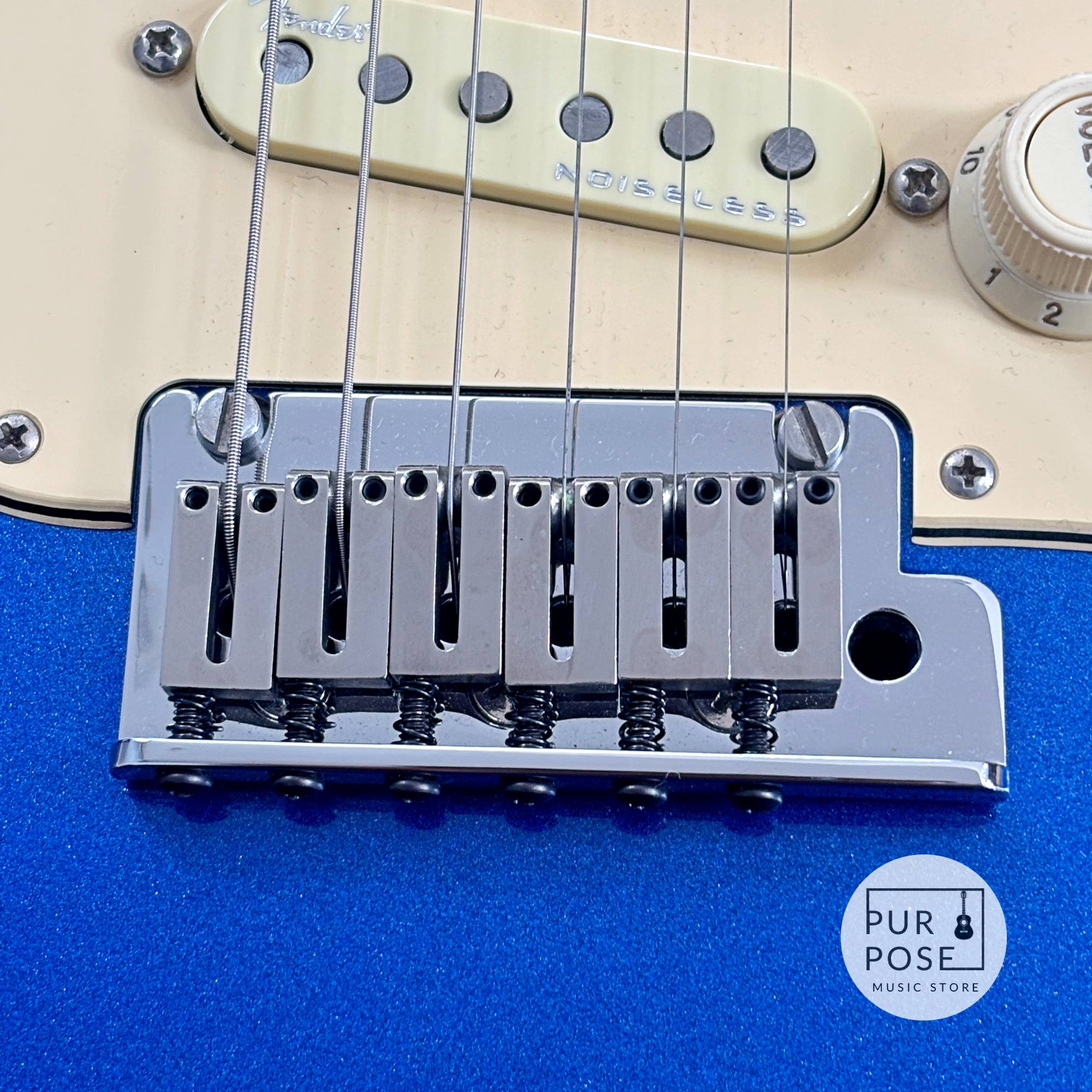 【美品】 Fender American Ultra Stratocaster Cobra Blue 2019年製 純正ハードケース付き