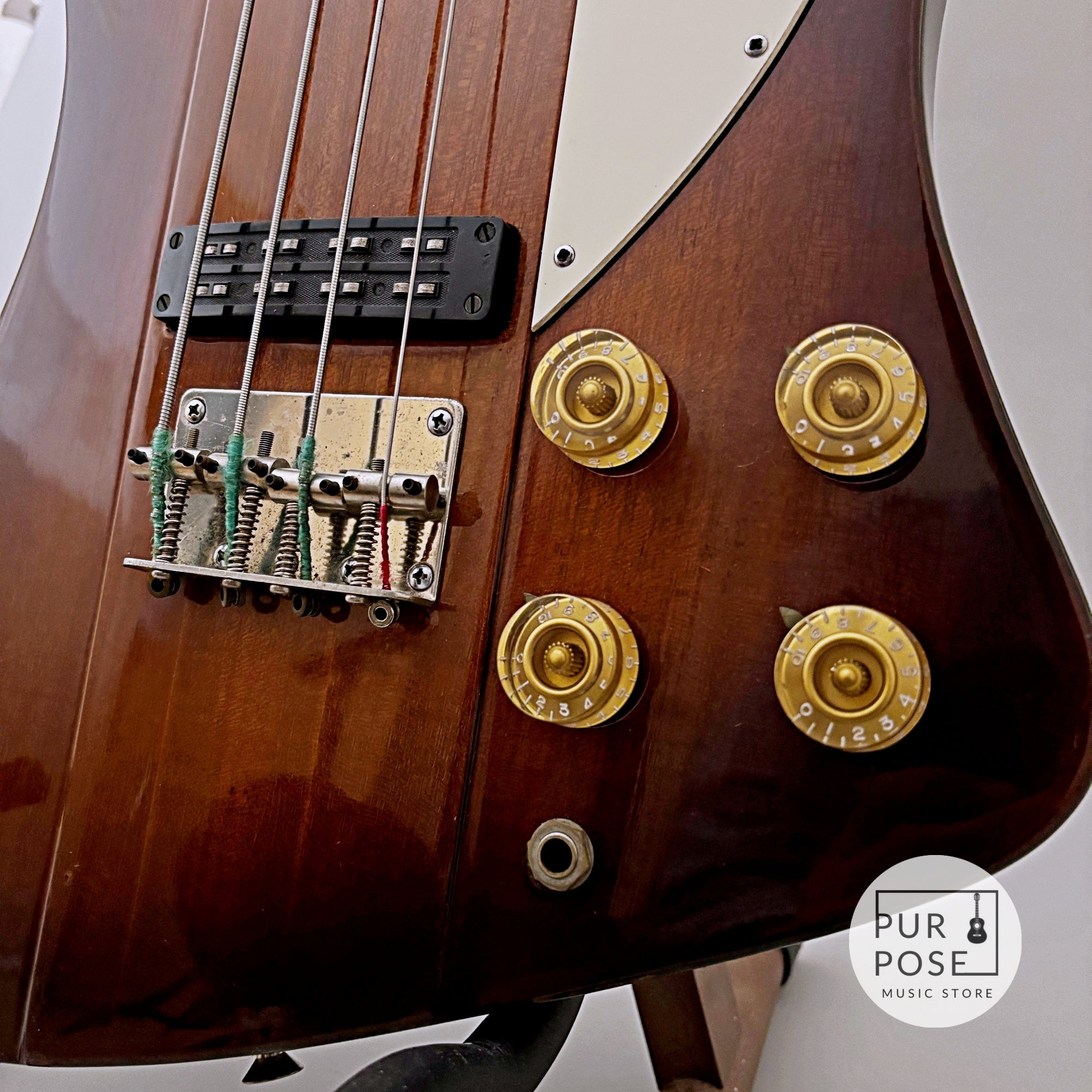 【中古】Greco SB-850 Suzi Quatro Model Thunderbird 1975年頃