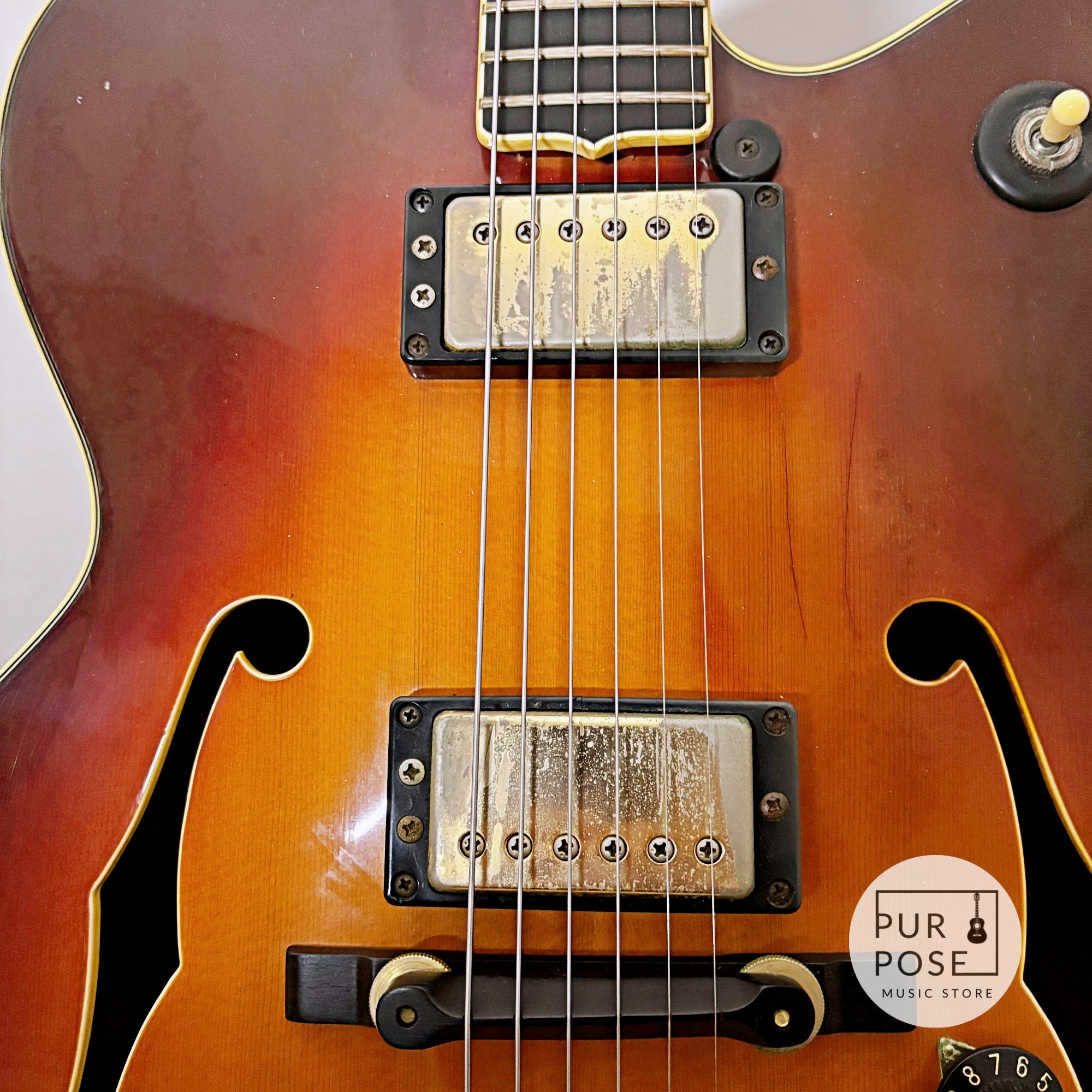 【中古/動画あり】YAMAHA AE1200 バイサウンド搭載 フルアコ 1983年製