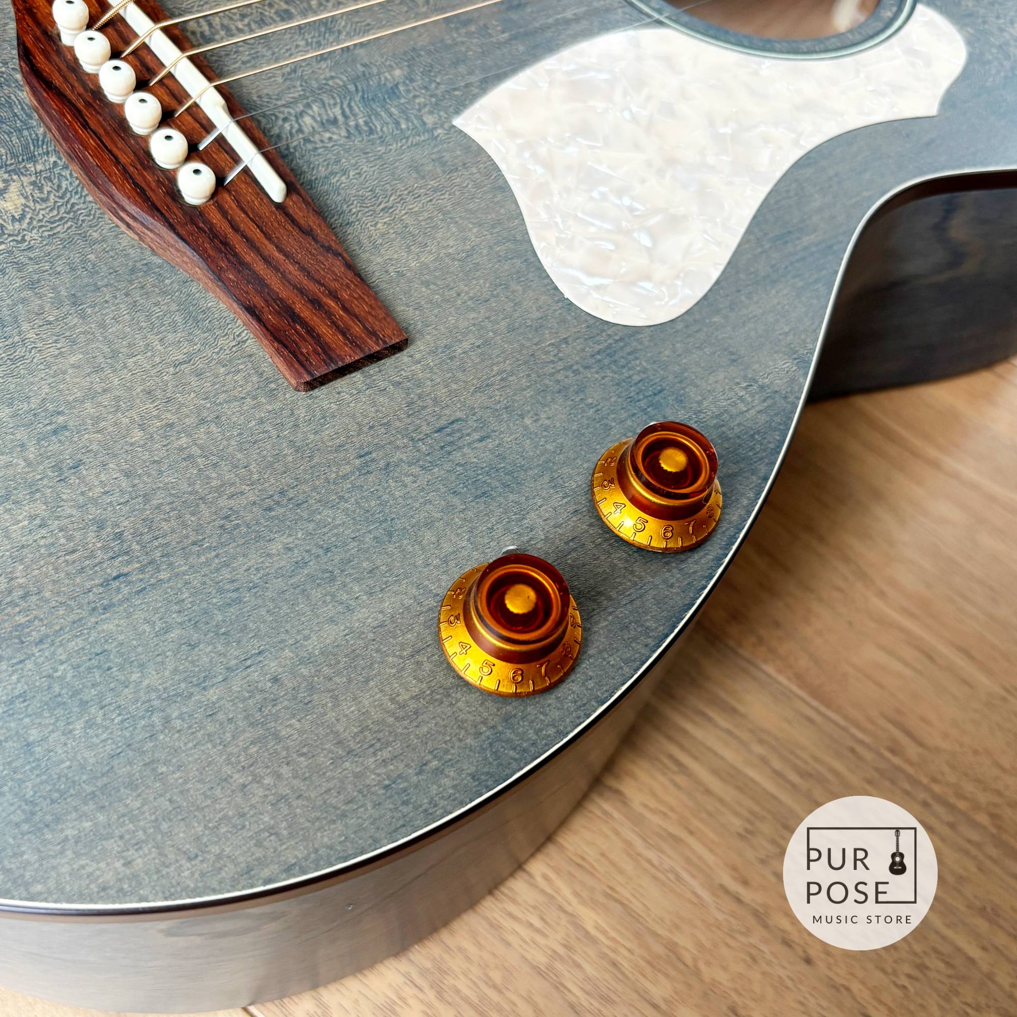 【美品中古】Art & Lutherie Roadhouse Denim Blue Q-Discrete パーラーサイズ
