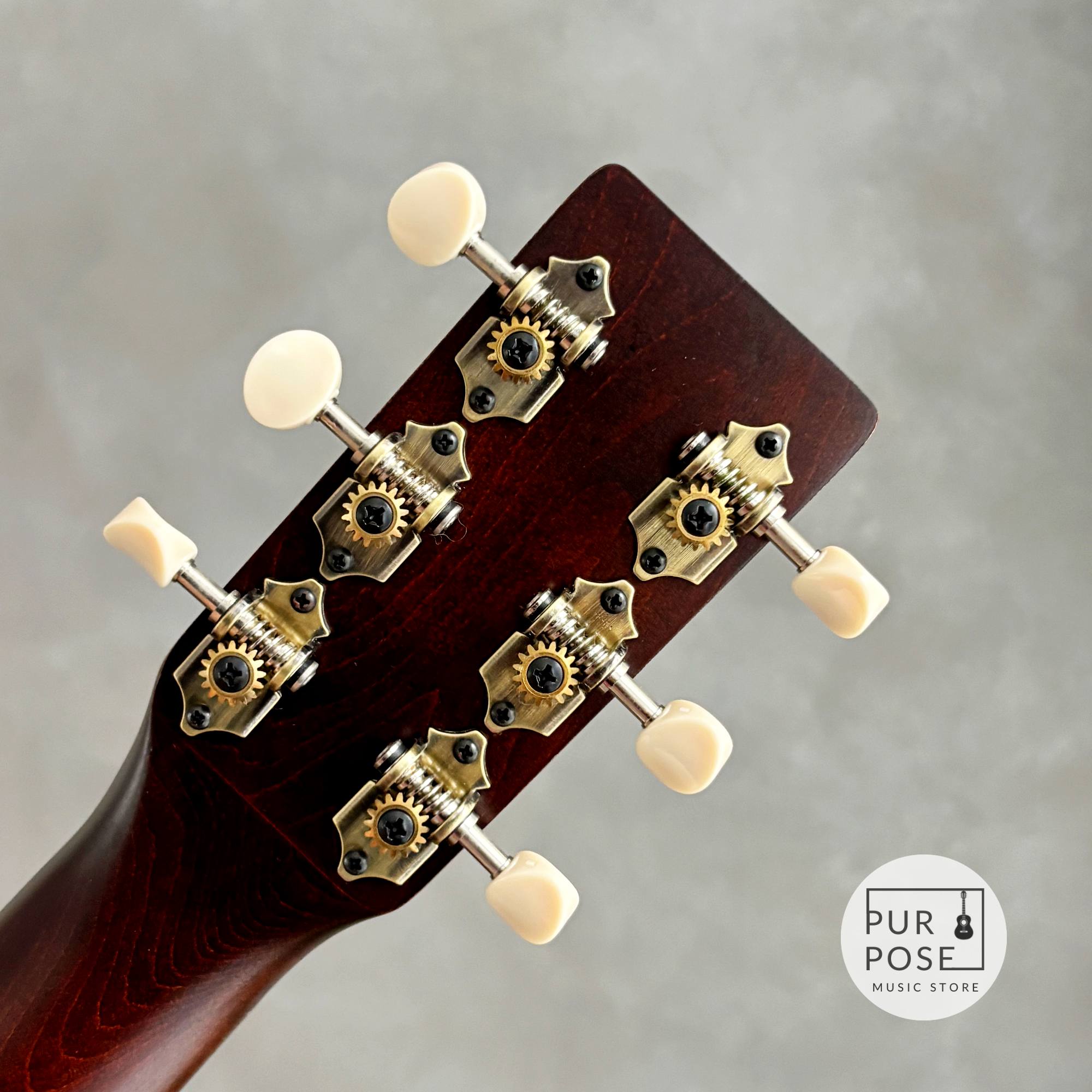 【美品中古】Art & Lutherie Roadhouse Denim Blue Q-Discrete パーラーサイズ