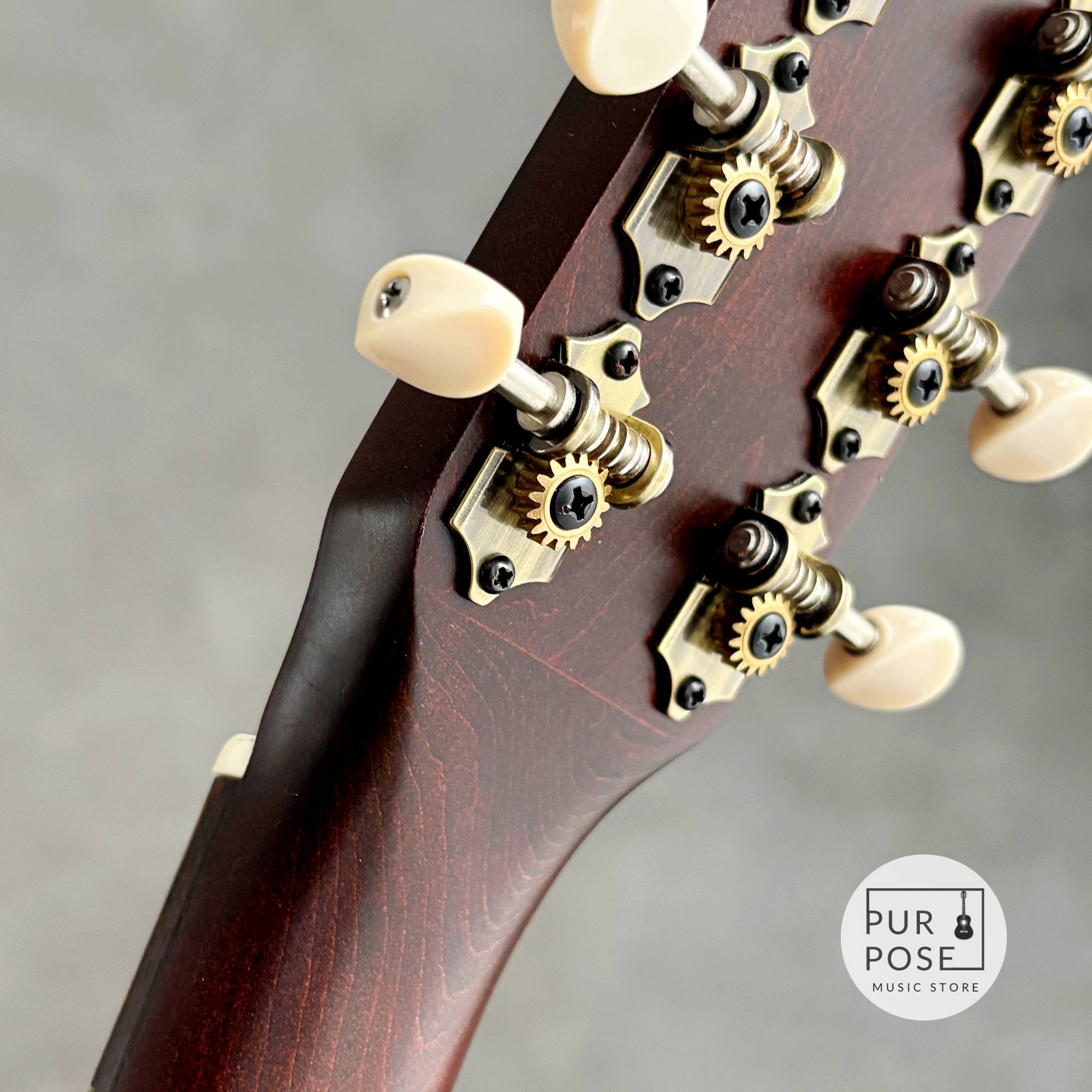 【美品中古】Art & Lutherie Roadhouse Denim Blue Q-Discrete パーラーサイズ