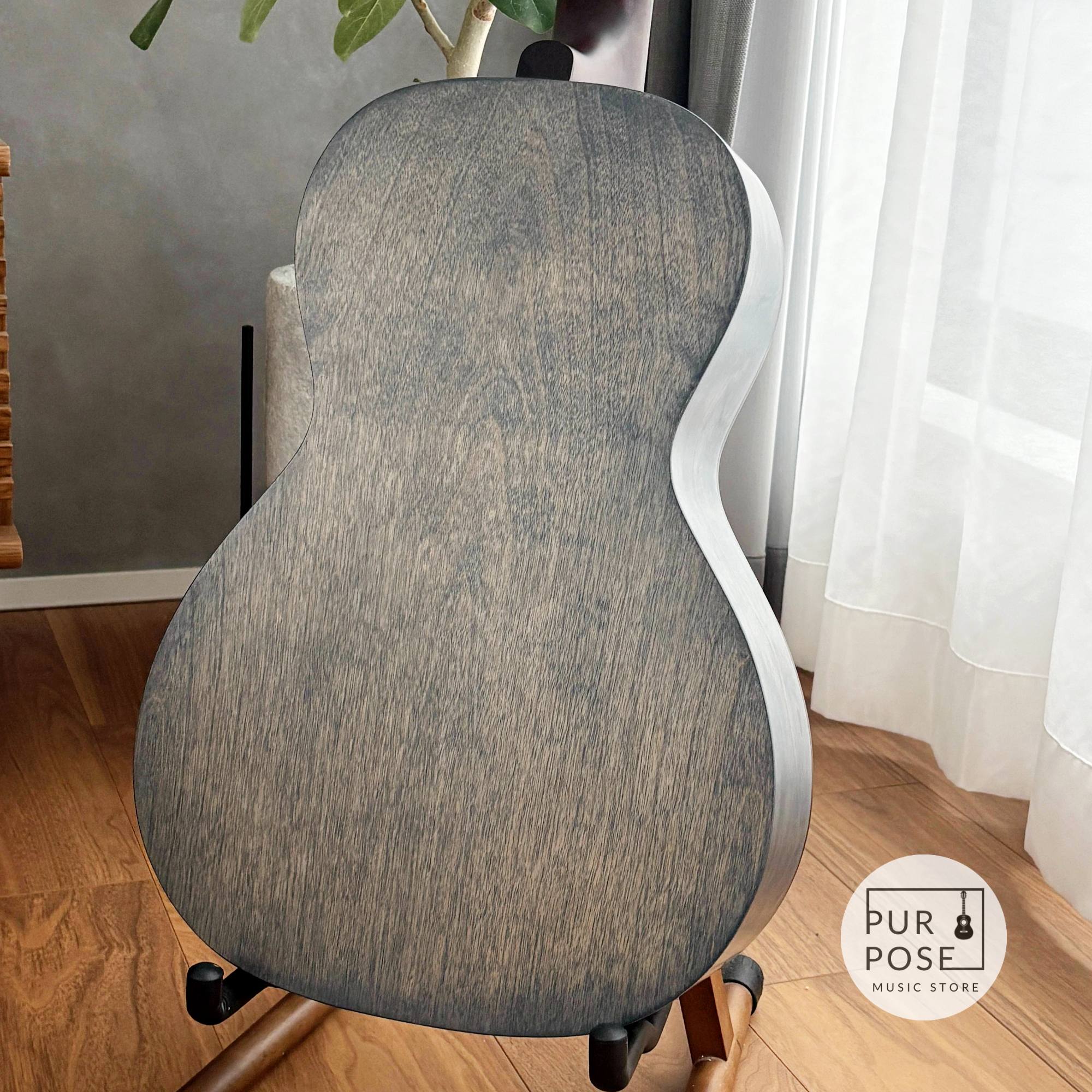 【美品中古】Art & Lutherie Roadhouse Denim Blue Q-Discrete パーラーサイズ
