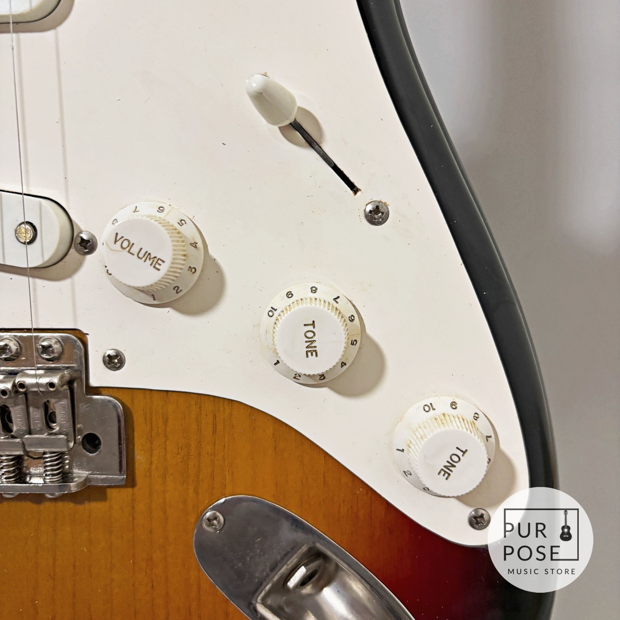 【中古】Greco SE800 1981年製 Super Real ストラトキャスタータイプ